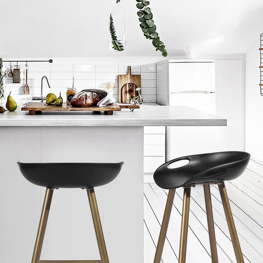 Fiyan Modern Metal Leg Barstoo with Plastic seat